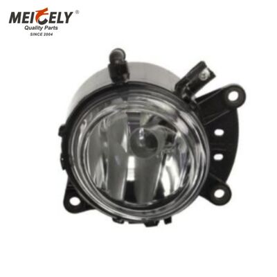 ไฟหน้า ไฟหน้า OEM 9608200556 ไฟตัดหมอก R ไฟหน้าสำหรับ Mercedes Actros MP4 F