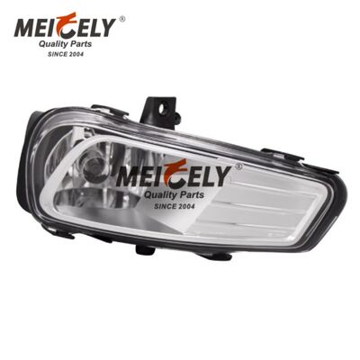 ไฟหมอกรถบรรทุก OE 9608201956 ไฟหมอกด้านหน้า เหมาะสําหรับรถบรรทุก Mercedes-Benz Actros