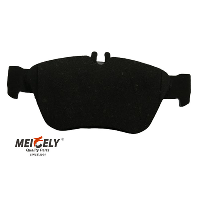 ยอดนิยม ขายปลีก 0004209820 แพดเบรค สําหรับ Mercedes-Benz C124 190