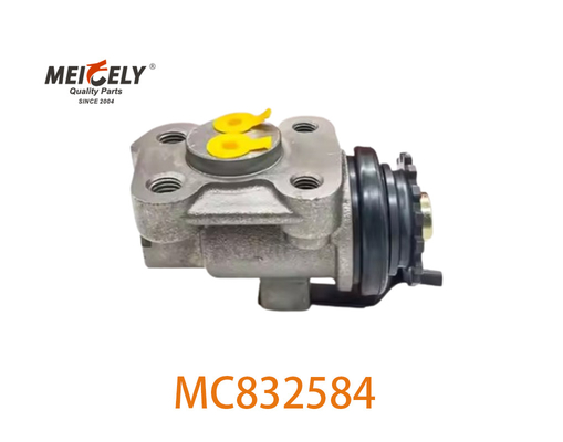 MC832584 ของแท้ กระบอกล้อเบรก MC832588 เหมาะสําหรับ MITSUBISHI FUSO