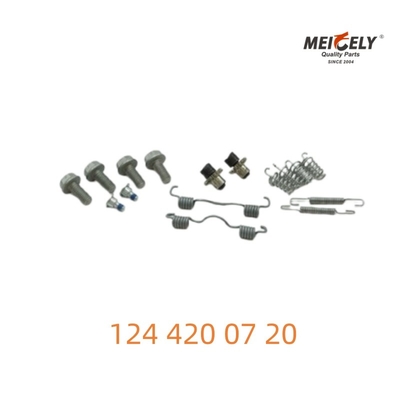 124 420 07 20 ชุดรองเท้าเบรคจอดรถ OEM สําหรับ Mercedes-Benz