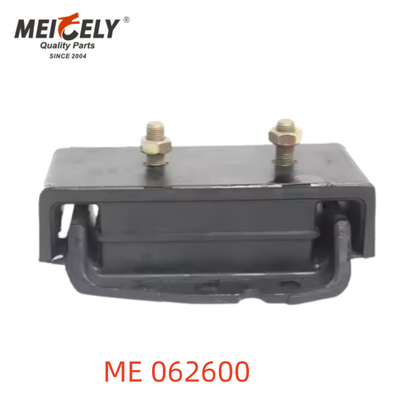 รถบรรทุกหนัก ME 062600 ME 05257 การติดตั้งเครื่องยนต์ยางสําหรับ Mitsubishi