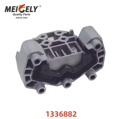แท่นเครื่องยนต์ ซ้ายหรือขวา อะไหล่รถบรรทุก เครื่องยนต์ OEM 1336882 สำหรับ Mercedes-Benz