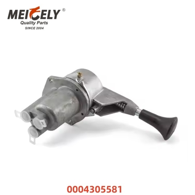 วาล์วเบรกมือสามทาง 0004305581 0004308581 สำหรับ DAF / Mercedes-Benz