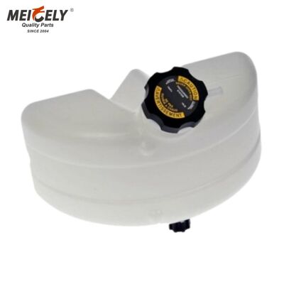 ถังพักน้ำหล่อเย็นพรีเมียม 76MF520M สำหรับ Mack โดยตรง