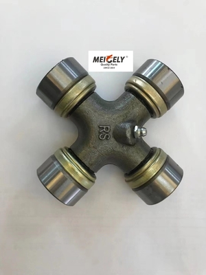 ชิ้นส่วนรถบรรทุก Universal Joint Assembly 40Cr วัสดุเหล็กโครเมียม