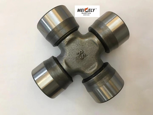 ชิ้นส่วนรถบรรทุก Universal Joint Assembly 40Cr วัสดุเหล็กโครเมียม
